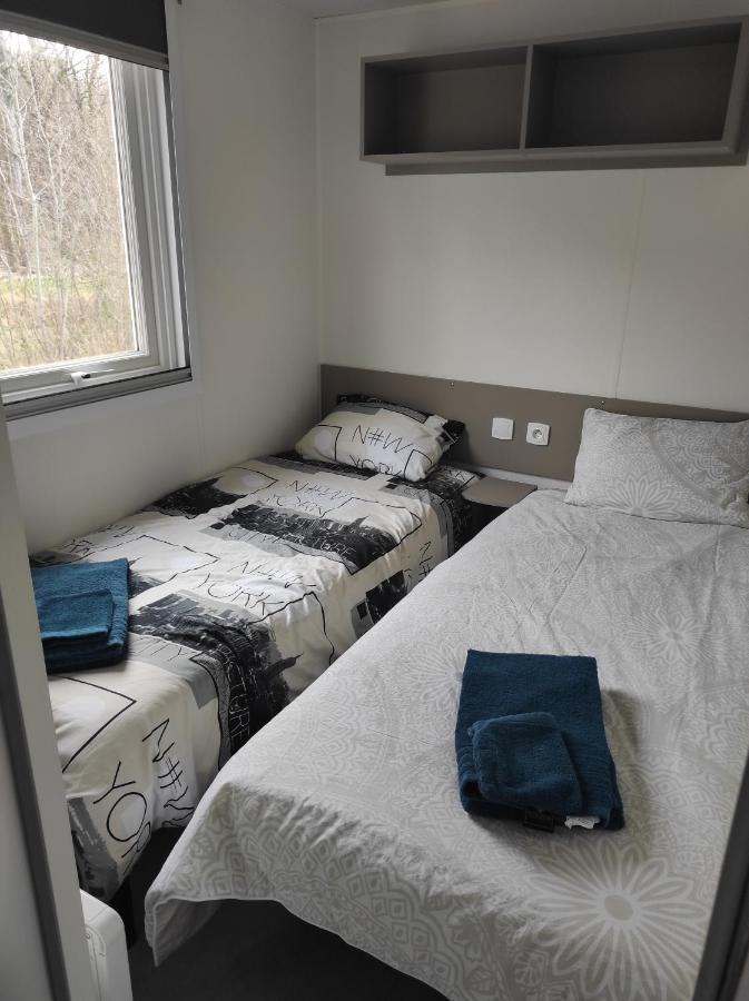 Mobilhome Chateaux De La Loire Vue Sur Foret Onzain Exterior foto